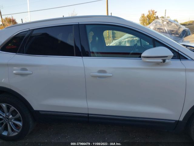 5LMCJ2D91JUL20669 Lincoln MKC SELECT