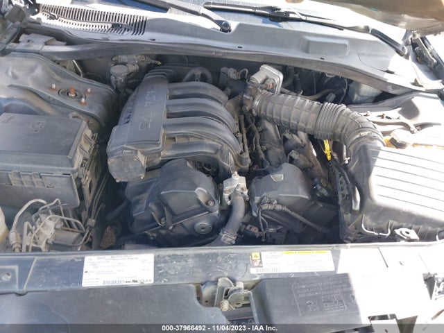 2008 CHRYSLER 300 LX VIN: 2C3LA43R48H243589