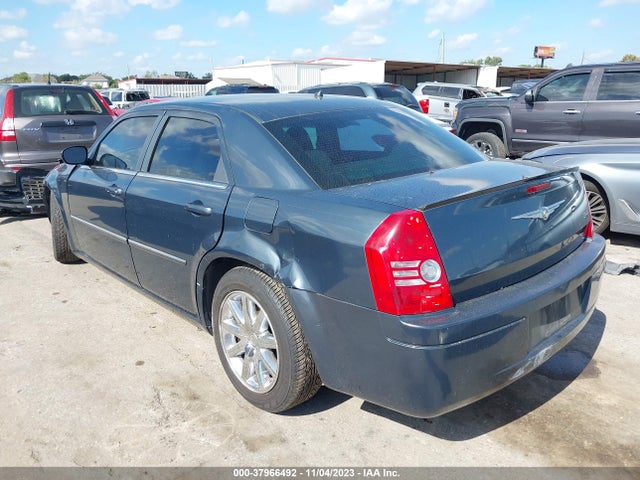 2008 CHRYSLER 300 LX VIN: 2C3LA43R48H243589