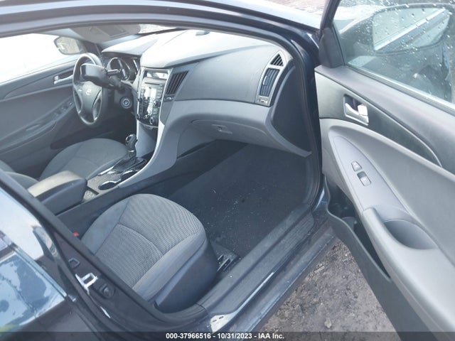 2013 HYUNDAI SONATA GLS VIN: 5NPEB4AC5DH554109