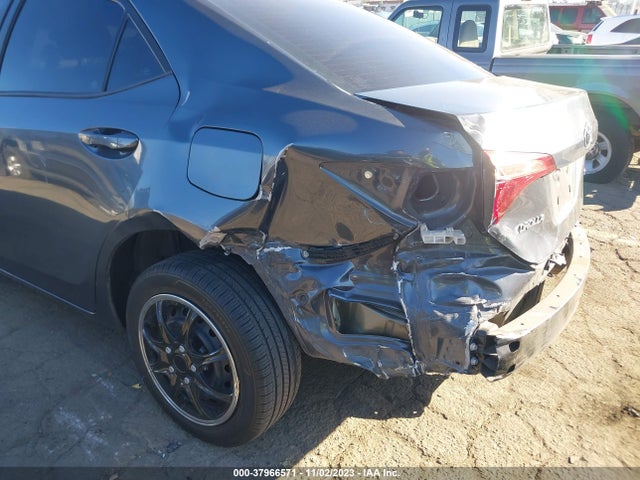 Toyota COROLLA LE 2017 5YFBURHE0HP695390 Image 6