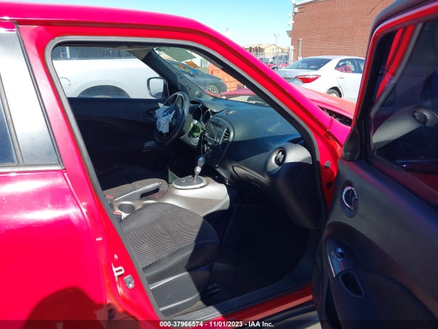 Nissan JUKE S 2016 JN8AF5MRXGT608260 Image 5