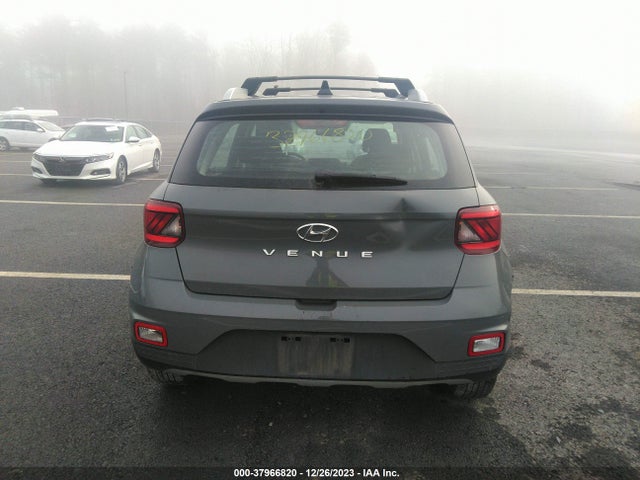 2021 HYUNDAI VENUE SEL VIN: KMHRC8A35MU100501