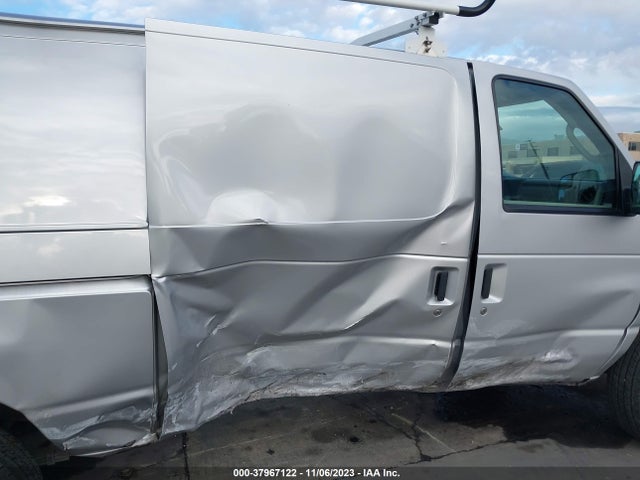 Ford E-250 Commercial 2014 1FTNE2EW8EDA27799 Image 6