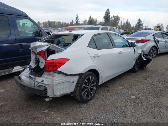 2018 TOYOTA COROLLA XSE VIN: 5YFBURHE8JP792195