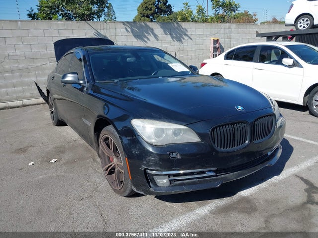 2013 Bmw 740i მანქანა იყიდება აუქციონზე, vin: WBAYA6C53DD143403, აუქციონის ნომერი: 37967411