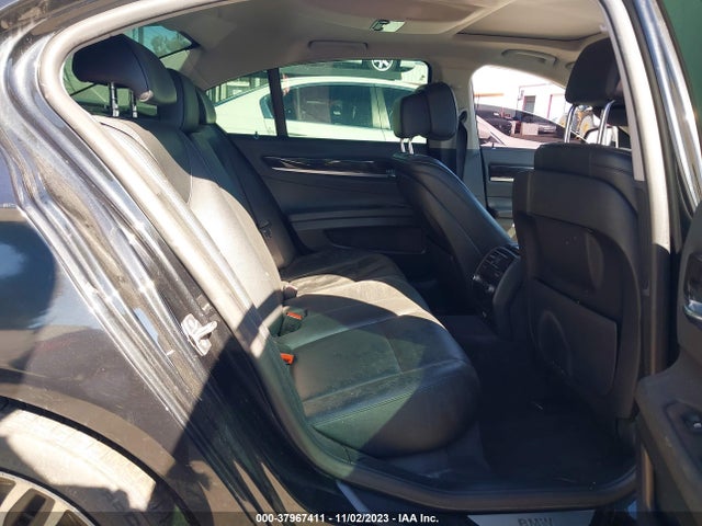 2013 Bmw 740i მანქანა იყიდება აუქციონზე, vin: WBAYA6C53DD143403, აუქციონის ნომერი: 37967411