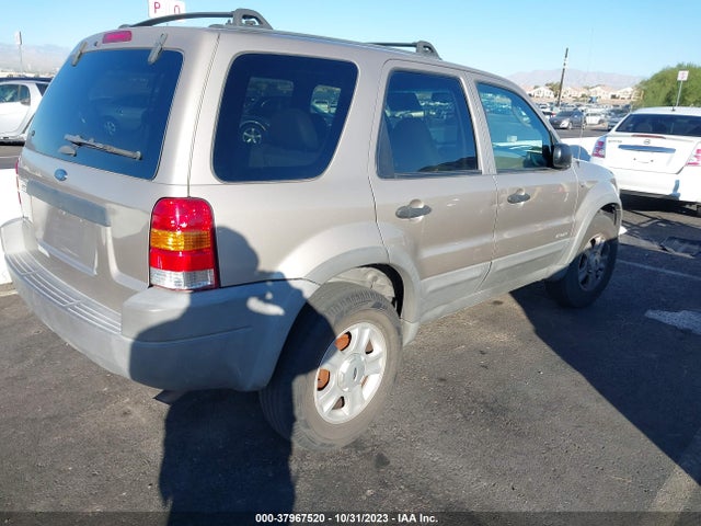 2001 FORD ESCAPE XLT VIN: 1FMYU03131KA80181