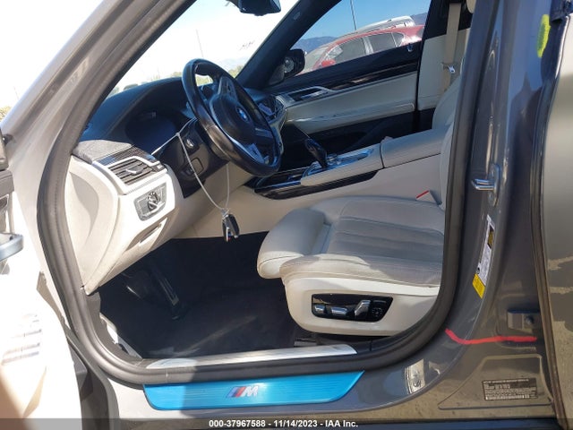 BMW 740I 2022 WBA7T2C07NCH14114 Image 6