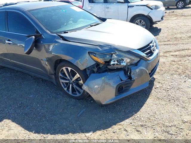 2017 NISSAN ALTIMA 2.5 SR VIN: 1N4AL3AP0HC135147