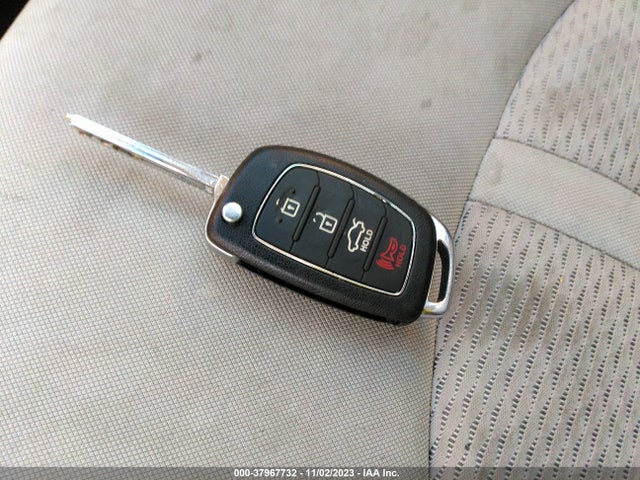 Hyundai SONATA SE 2016 5NPE24AF0GH350476 Image 11