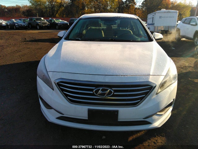 Hyundai SONATA SE 2016 5NPE24AF0GH350476 Image 6