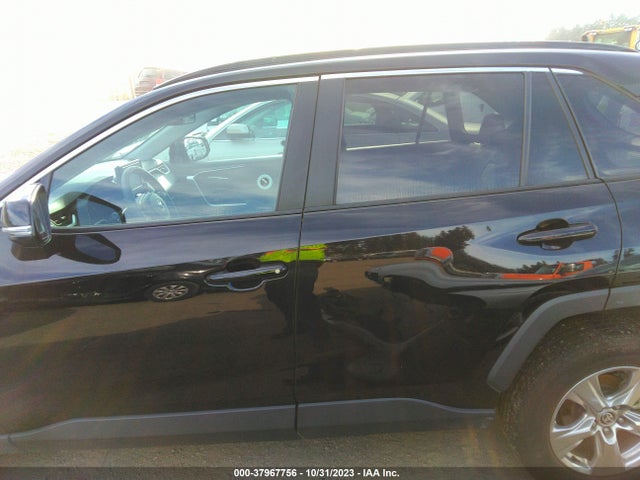 2022 TOYOTA RAV4 XLE VIN: 2T3P1RFV0NW271260