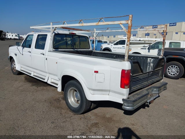 1997 FORD F-350 CREW CAB VIN: 1FTJW35FXVEC43181