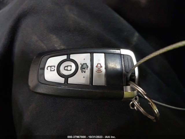 3FA6P0T99KR265279 Ford FUSION SE