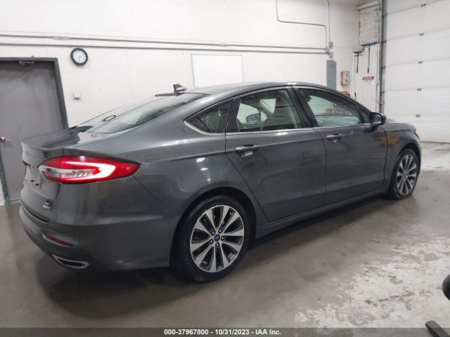 3FA6P0T99KR265279 Ford FUSION SE