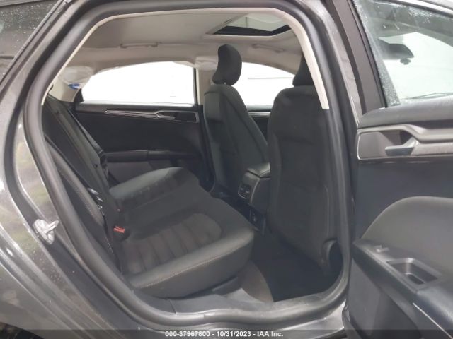 3FA6P0T99KR265279 Ford FUSION SE