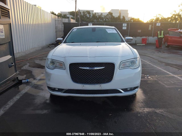 Chrysler 300 Limited 2019 2C3CCAEGXKH566119 Image 12