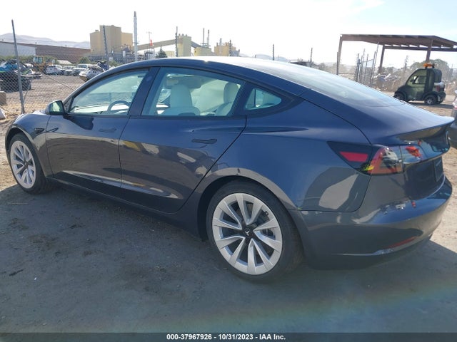 Tesla Model 3 Long Range Dual Motor 2023 5YJ3E1EB4PF651285 Image 3