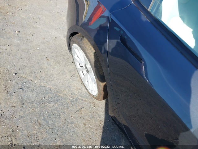 Tesla Model 3 Long Range Dual Motor 2023 5YJ3E1EB4PF651285 Image 6