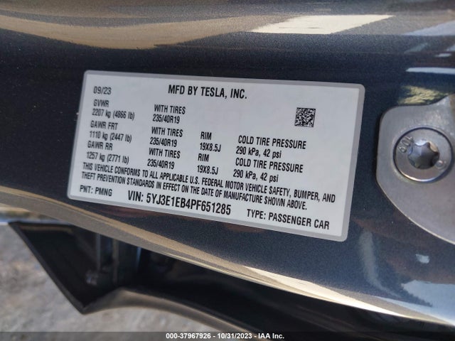 Tesla Model 3 Long Range Dual Motor 2023 5YJ3E1EB4PF651285 Image 9