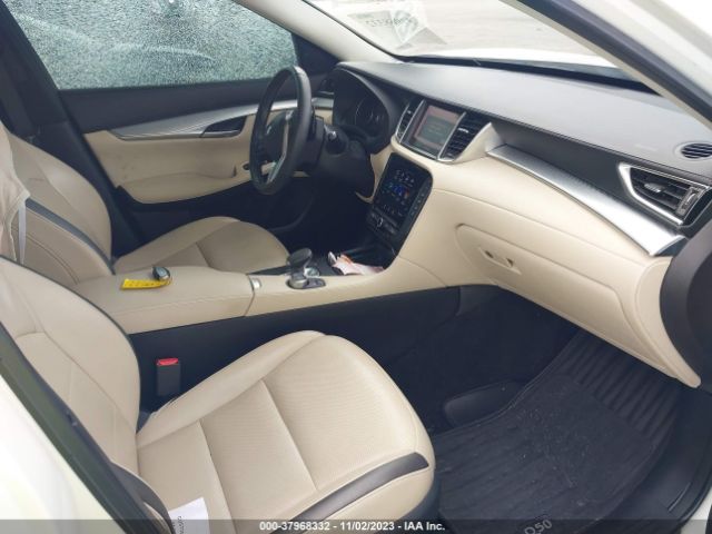 2019 INFINITI QX50 3PCAJ5M11KF129063 Photo 4