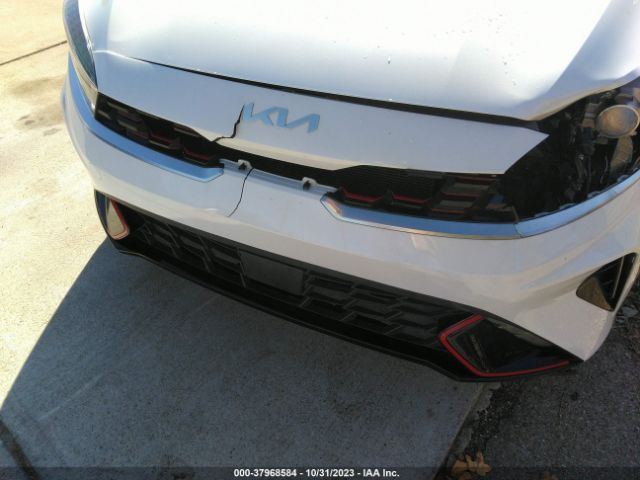 3KPF54AD6NE459407 KIA Forte Gt-line