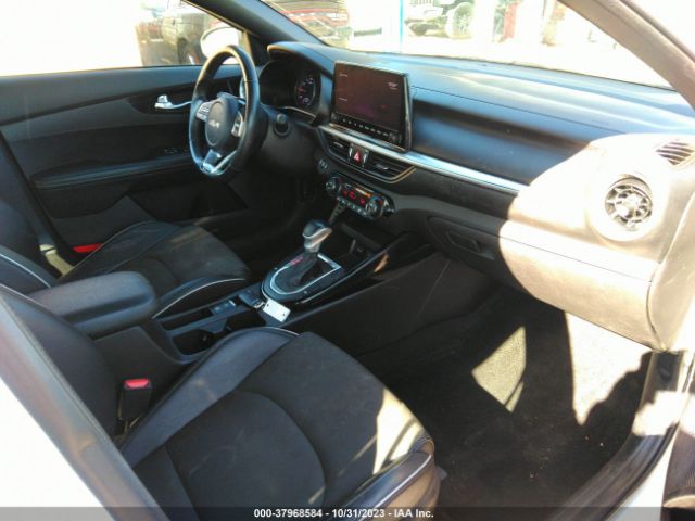3KPF54AD6NE459407 KIA Forte Gt-line
