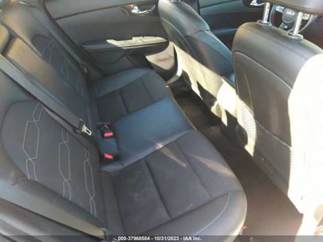 3KPF54AD6NE459407 KIA Forte Gt-line