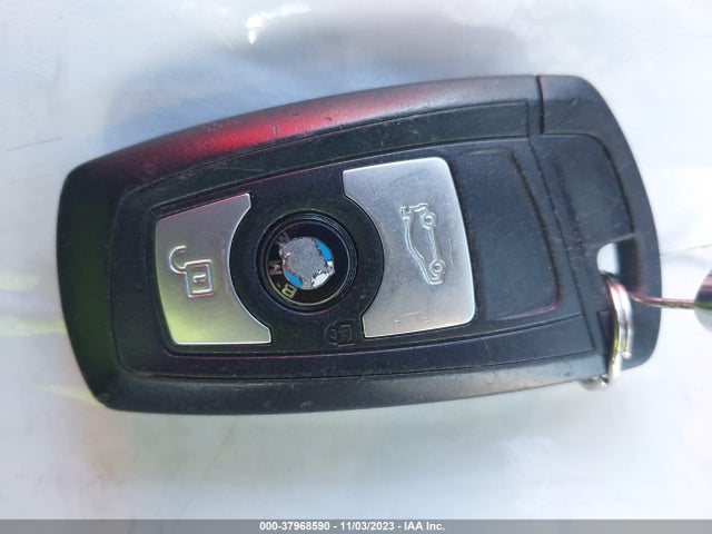 WBA3A5C52FF610029 BMW 328I