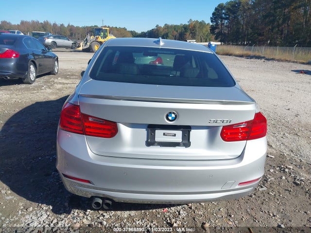 WBA3A5C52FF610029 BMW 328I