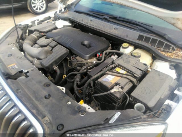1G4PP5SK2E4130041 Buick Verano