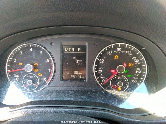 1VWAS7A33EC103884 Volkswagen Passat 1.8t Wolfsburg Edition