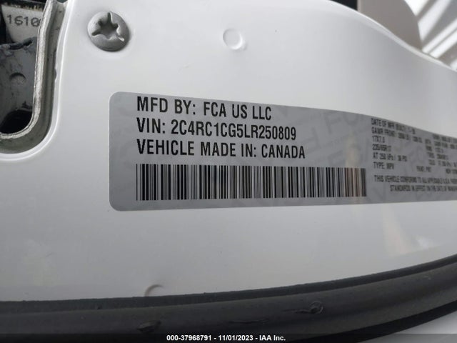 2C4RC1CG5LR250809 Chrysler Voyager Lx