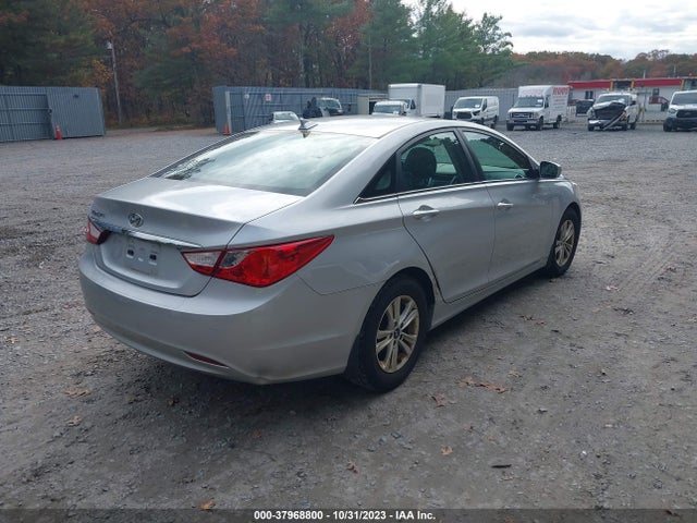 2013 HYUNDAI SONATA GLS VIN: 5NPEB4ACXDH803083