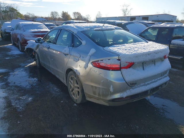 2013 FORD FUSION SE VIN: 3FA6P0HR4DR220424