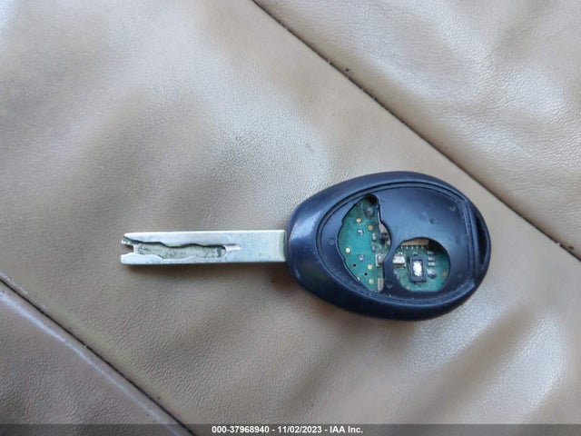 2003 MINI COOPER HARDTOP WMWRC33483TC45890 Photo 10