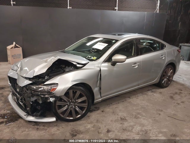 Mazda Mazda6 Grand Touring 2018 JM1GL1TY3J1314945 Image 2
