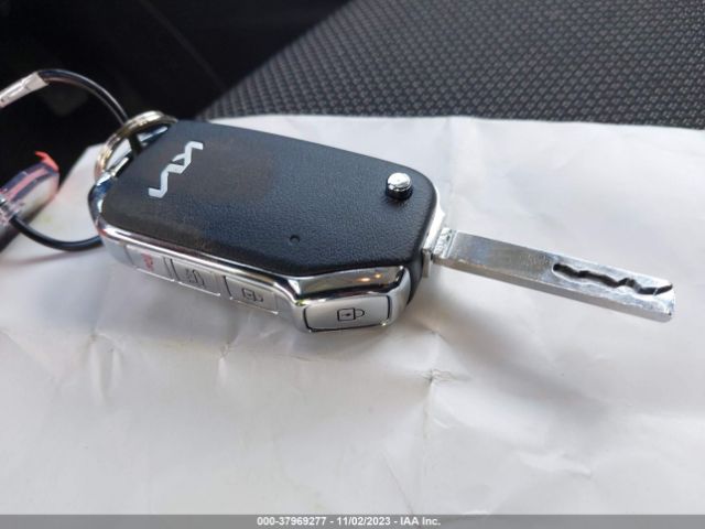 3KPF24AD8NE433030 KIA Forte Lxs