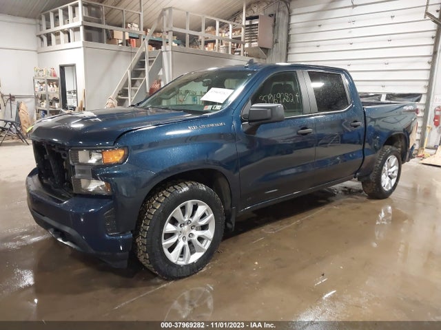 Chevrolet Silverado 1500 Custom 2020 1GCPYBEH0LZ344929 Image 2