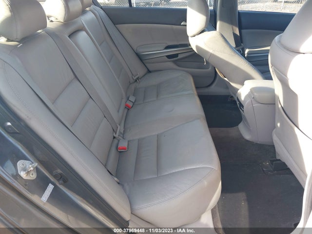 2010 HONDA ACCORD SDN EX-L VIN: 1HGCP3F88AA001109