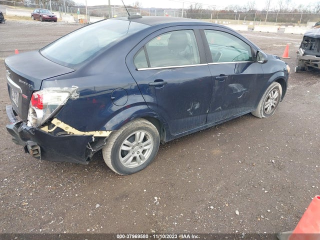 Chevrolet Sonic Lt Auto 2015 1G1JC5SB6F4157503 Image 4