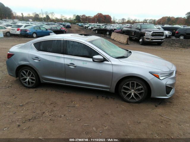 19UDE2F76LA008462 Acura Ilx Technology Package/premium Package