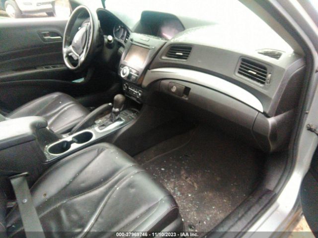 19UDE2F76LA008462 Acura Ilx Technology Package/premium Package