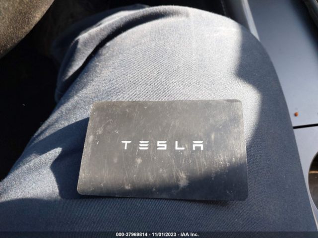 2021 TESLA MODEL Y 5YJYGAEE4MF208866 Photo 10