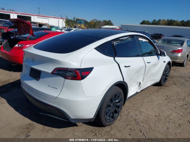 2021 TESLA MODEL Y 5YJYGAEE4MF208866 Photo 3