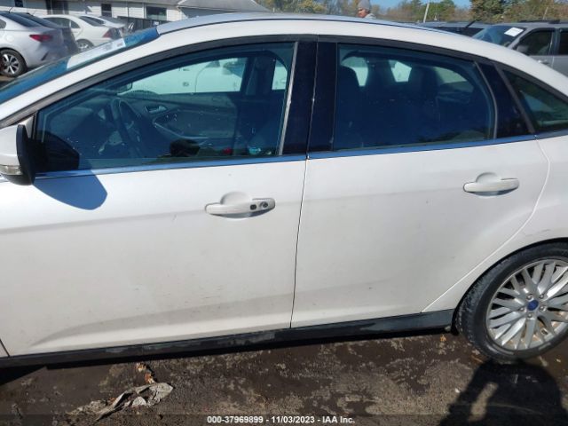 1FADP3J20EL244421 Ford Focus Titanium