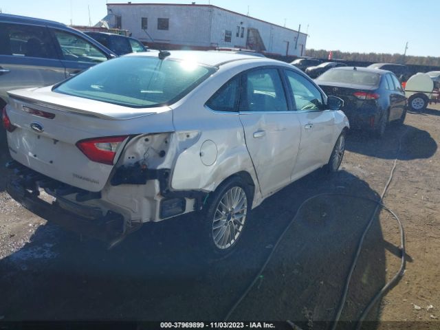 1FADP3J20EL244421 Ford Focus Titanium