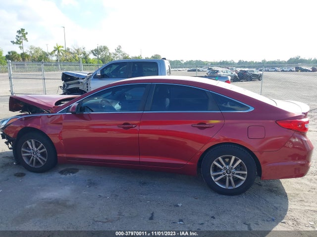 2016 HYUNDAI SONATA SE VIN: 5NPE24AF9GH370757