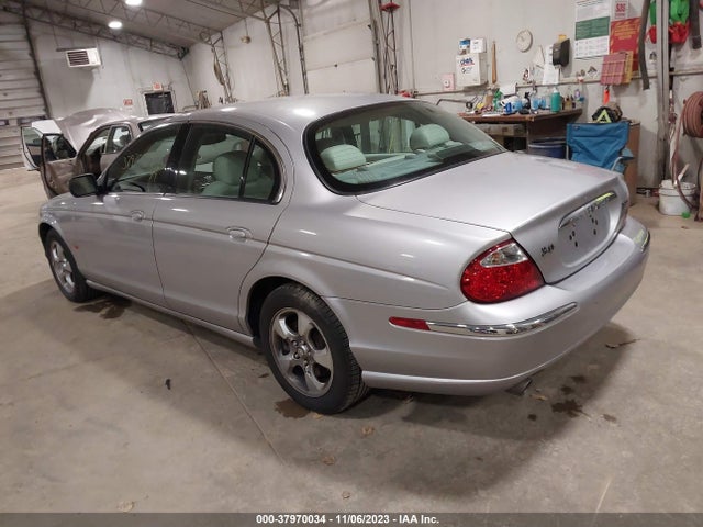 2001 JAGUAR S-TYPE SAJDA01N11FL90289 Photo 2